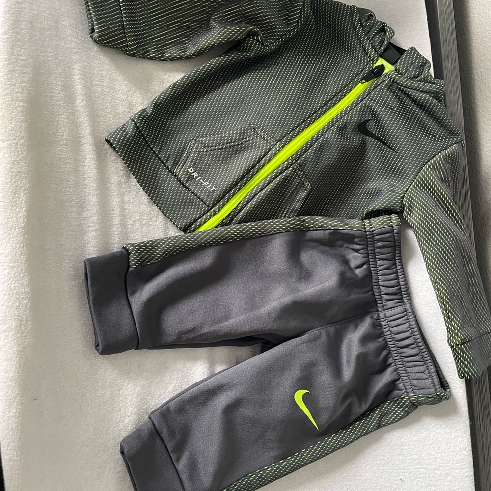 Baby boy Nike Sweatsuit